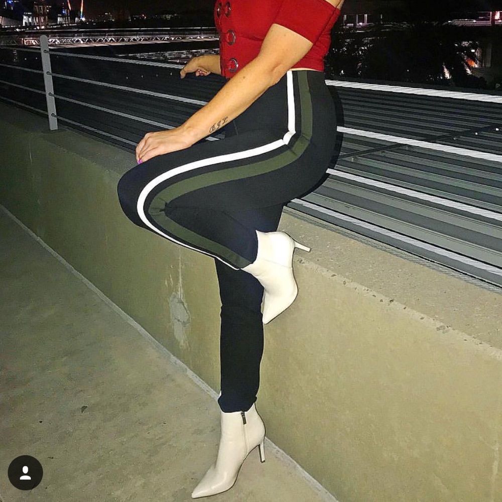 Zara Black legging pants with green and white